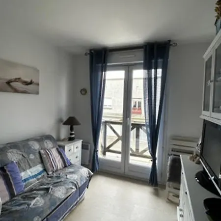 Moderne Avec Balcon Et Terrasse, A Deux Pas De La Mer, Ideal Pour Des En Famille - Fr-1-730-15 דירה קאנד